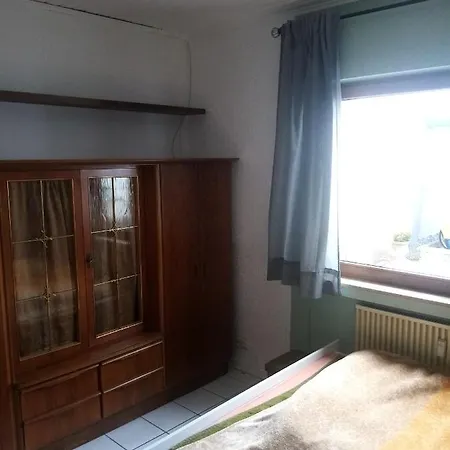 Sperlingsdomizil Weilerswist